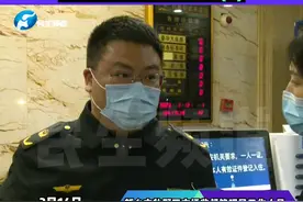 3月14日，河南新乡， 男子称买饮料喝到尿？商家：有异味，不一定是尿，相关部门展开调查 (3) #河南dou知道 #男子称买饮料喝到尿视频封面