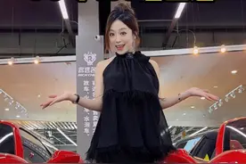 法拉利488和法拉利F8该怎么选？ #法拉利 #法拉利488 #法拉利F8视频封面