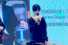 今天上海签售TXT成员们说上海话和粉丝们打招呼，小档档真的有心了#TXT视频封面