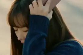 7月1日（报道）江苏宜兴30岁女子本身患先天性脑血管狭窄与高脂血症，近半年多次服用紧急避孕药诱发脑梗！医生：紧急避孕药全年使用不应超过2次，两次间隔需大于1个月！（都市时报）