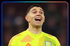 世一门的含金量！#大马丁 上演极限神扑，将小孔塞桑必进头球从门线上“捞出”！#阿斯顿维拉 #爱奇艺体育全媒体独播欧冠 #上抖音新爱体育看欧冠视频封面