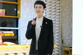 “品味新疆”好产品又在长沙红星全球农批中心开店啦！全国门店的增加，提升了新疆农产品的知名度和美誉度，促进了新疆优质农产品的销售与全国各地的经济文化交流，为新疆农业产业发展注入新的活力，更对巩固脱贫攻坚成果、助力乡村振兴战略实施有着积极影响。#新疆好物推荐官贺娇龙 #乡村振兴走百村进万家 #抖音商城dou爱看视频封面