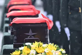 一习话丨“烈士们的功绩彪炳千秋，烈士们的英名万古流芳”视频封面