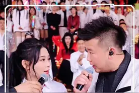 外卖小哥与红豆极至对决，星光大道的季军都不是省油的灯！#木森 #木森大舞台 #木森大舞台有才你就来 #唱歌 #表演 ！视频封面