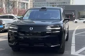 让传统豪华SUV车主来评分，车圈顶流#腾势N9  会有怎样的表现呢？看腾势N9如何开启科技豪华SUV新纪元视频封面
