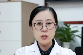 荨麻疹别盲目忌口，有些食物应该多吃！ #硬核健康科普行动  #荨麻疹 #荨麻疹的痛苦