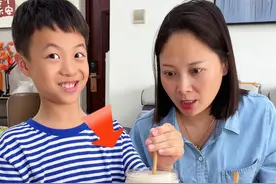 筷子能把大米瓶提起来，太不可思议了 #亲子游戏 #科学小实验视频封面