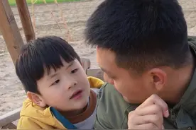 小牧和三叔互怼，满嘴跑火车，老三被气无语了。 #无忧无虑的童年 #一起长大一起玩耍视频封面