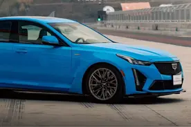 SU7 Ultra车主锐评美系大V8，性能还得是V8S？  #领航计划视频封面