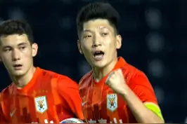 中超球队本赛季亚冠首球，山东泰山队长卢永涛点杀对手！#山东泰山 #亚冠 #中超球队本赛季亚冠首球 视频封面