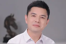 那个带着绝症女友环游中国的小伙子，如今怎么样了？#感人故事  #温暖  #正能量视频封面