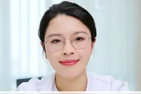 生活中常见的4种荨麻疹，怎么处理？把这个解决办法收藏起来很方便#医学科普 #荨麻疹 #荨麻疹每年反反复复发作 #科普视频封面