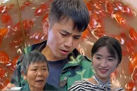 母亲为了想抱孙子也是什么办法都想尽了，生孩子这种事是随缘的，不过也感谢母亲对江哥的关心#小娟的江哥 #上门女婿 #我的乡村生活