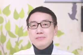 乳果糖可以有效缓解宝宝便秘，那么可以一直给宝宝吃吗？ #育儿   #便秘   #乳果糖   #崔玉涛 #崔玉涛诊所视频封面