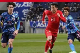 寒冬中唯一的火光！22岁戴伟浚国足首秀vs日本集锦，未来可期！@戴伟浚 加油！#国足0比2日本 #国足12强赛 #戴伟浚 
视频封面