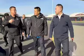 酒喝完了，凤魁开始办正事了；#罗凤魁 #内蒙古  #农博园 #小尾寒羊视频封面