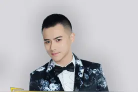 10岁男童放烟花扔进别家孩子脖子里，家长：不是故意的！ #熊孩子 #烟花 #护犊子 #声量计划视频封面