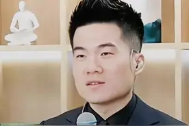 董宇辉：故乡是每个人的精神圣地，过年是回乡的契机 #观点分享 #新知贺岁眼界大开视频封面
