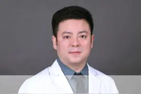 注意！出现手麻有可能是这些病的信号 快来自查 #医学科普 #抖出健康知识宝藏 #医疗健康创作训练营 #被忽略的知识 #疾病信号 @骨科张党锋教授 视频封面
