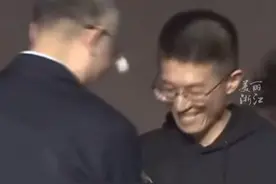 #温籍作家李易谦获2025科幻星球大赛冠军  “每一朵小小的水花，都是未来华美维度最好的注脚！”视频封面