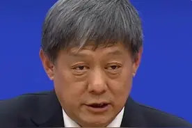 刘清泉院长，失眠睡不好，厨房助眠两宝，贴脚上管用 #失眠 #刘清泉 @首都医科大学附属北京中医医院视频封面