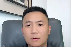 帕萨特PK迈腾到底应该怎么选？ 帕萨特PK迈腾到底应该怎么选？你们认为迈腾贵不贵？迈腾是不是在割韭菜？#说车聊车 #带你懂车 #迈腾 #帕萨特