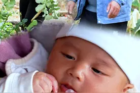 家有一宝一小的生活里充满了无尽的欢乐、温馨的家庭氛围#我的乡村生活  #真实生活的样子  #幸福的一家四口视频封面