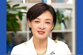 太危险了！去海边玩，看到这种“塑料袋”千万别碰，尤其要提醒身边的孩子#安全出行 #海边安全 #旅游