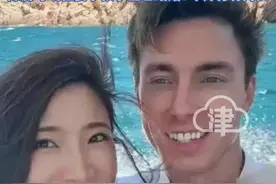 许婧晒与现任在意大利度假甜蜜合照 曾于2020年公开与外籍设计师恋情，许婧曾与陈赫相恋13年，于2013年结婚 2015年正式官宣离婚，陈赫与现任妻子张子萱已结婚9年并育有两女#陈赫 #许婧 #张子萱