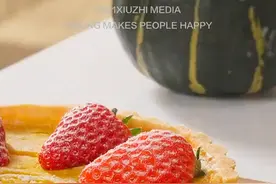 非常适合早上吃的#南瓜派做法视频 ，新年都要元气满满！#2022年第一餐 #跟着抖音学做菜 #全网给谢霆锋安利早餐 
视频封面