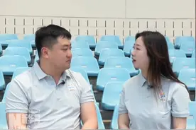 火到没朋友的“苏超”，江苏省足协副主席真没票？视频封面