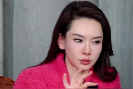 #李承铉出门聚会戚薇从来不问 李承铉：我多自觉啊，这点小事还用老婆大人亲自开口问么？？#戚薇李承铉 #综艺 #妻子的浪漫旅行 @DOU+小助手视频封面