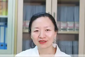 晚上睡觉流口水，是怎么回事？是湿气重吗？ #流口水 #医学科普 #健康科普 #抖出健康知识宝藏视频封面