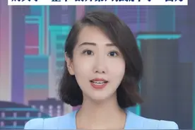 女子为避雨进入彩票店
刮刮乐中了100万
购买了一整本 刮开第六张就中了一百万
（极目新闻）