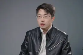 “我的梦想跟马斯克一样，我喜欢物理学，我的梦想是星辰大海” 全市第二考入清华，抓住了人工智能的风口，我在28岁实现了身价过亿...#创业 #人工智能 #物理 #梦想