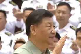 习近平视察南部战区海军视频封面