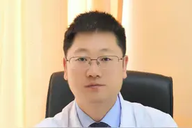 吊脖子能治疗颈椎病吗？ #劲椎病 #健康 #医学科普 @DOU+小助手视频封面