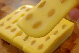 我是做梦也没有想到，把酸奶放入锅里蒸一蒸，出锅瞬间就变成了一道美食~#抖音美食推荐官 #跟着抖音学做菜  #酸奶 @抖音短视频 @DOU+小助手 