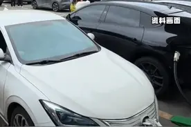 买车容易修车难，新能源汽修“用工荒” 一线城市新能源汽车维修工月薪或达2万元（央视财经）视频封面