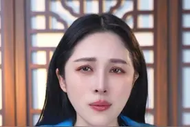 黄金暴涨，年轻人结婚买不起三金了？ #黄金 #婚姻 #三金 #小月说 #抖音热评