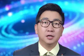 600万粉丝女网红“迅猛龙”上岸复旦 为什么会引来这么多争议？#迅猛龙特蕾莎#复旦大学