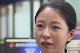 电诈园区暗无天日，白家豪宅却夜夜笙歌，缅北白家犯罪集团犯下的种种罪行，办案警官道：“只要对中国人民犯了滔天罪恶，你一定会付出代价！”（央视频号：法治在线）