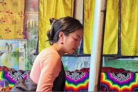 你们吃过煮人参果吗？加点白糖淋上融化的酥油，甜甜的 #西藏美食