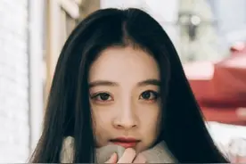 一间客栈一个人，一生只等一个人，我在风花雪月里等你。视频封面