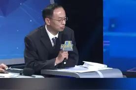 早在2019年7月，我们《今日关注》就曾经报道过湛江多地多所公办高中违规开办复读班的事件，五年过去了，该问题依然一再发生。 对此，广东省教育厅表示，将对相关案件线索进行督办，对相关责任人进行追责。视频封面