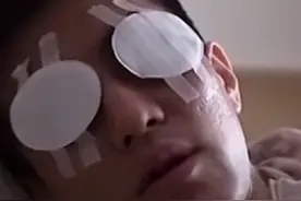 央视报道郭艾伦伤病治疗情况，哪有人不关心他呢，他可是郭艾伦啊视频封面