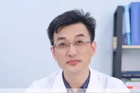 只用一支超级便宜的药膏，就能处理好多种皮肤病 #神经性皮炎 #虫咬皮炎 #汗疱疹 #医生科普 #皮肤科医生