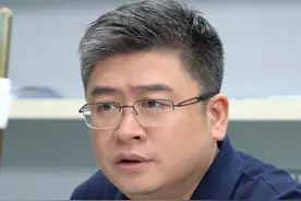 肺癌患者出现这些症状，要当心是肺癌脑转移！#国之名医杨农教授 #硬核健康科普行动 #肺癌 #肺癌脑转移 #杨农团队视频封面