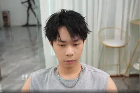 分享一期在家用夹板造型教程 男生发型#男生发型打理技巧视频封面