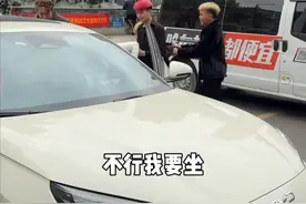 这是一场文化碰撞…. @花总舞团@FanYoda#精神小伙#亚b#交朋友交朋友#亚文化视频封面